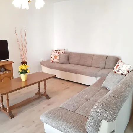 In Near Golf Course Apartamento