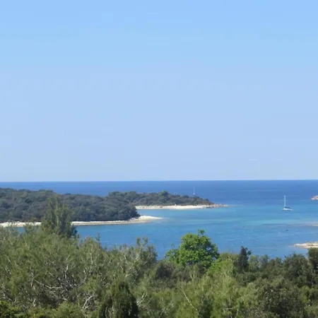 In Near Golf Course Apartman