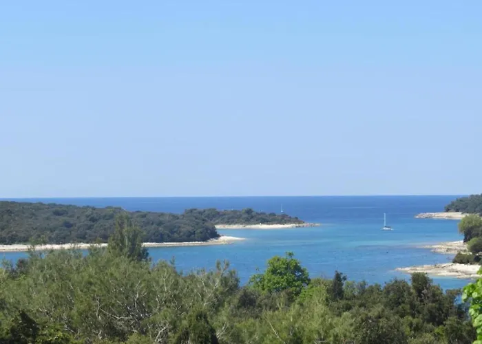 In Near Golf Course Apartman