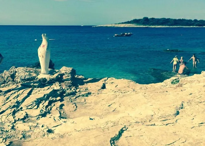 In Near Golf Course Póla