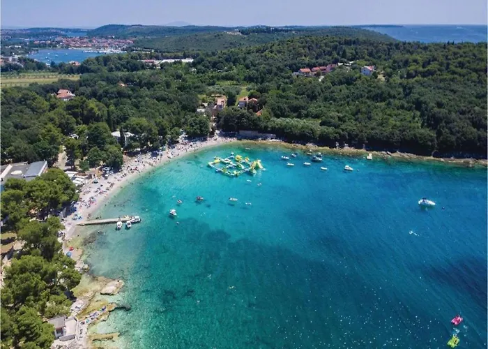 In Near Golf Course Apartment Pula